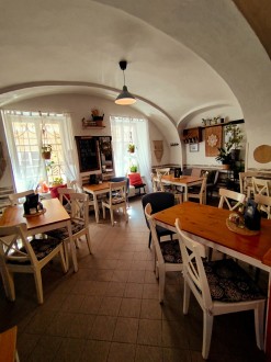 interiér kavárny interiér kavárny