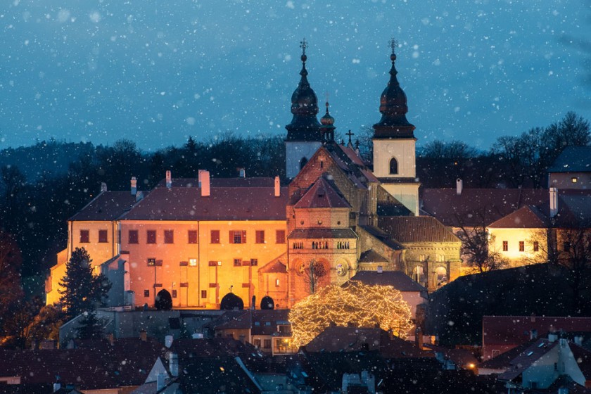 Pohádkovou stezkou ke kouzelnému zámku